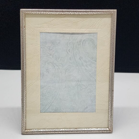 Vintage Antique Textured Silver Metal Picture Frame Embossed Leather Design - Picture 2 of 11